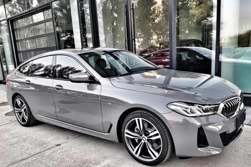 汽車改色貼膜：教大家如何合法改變車身顏色！